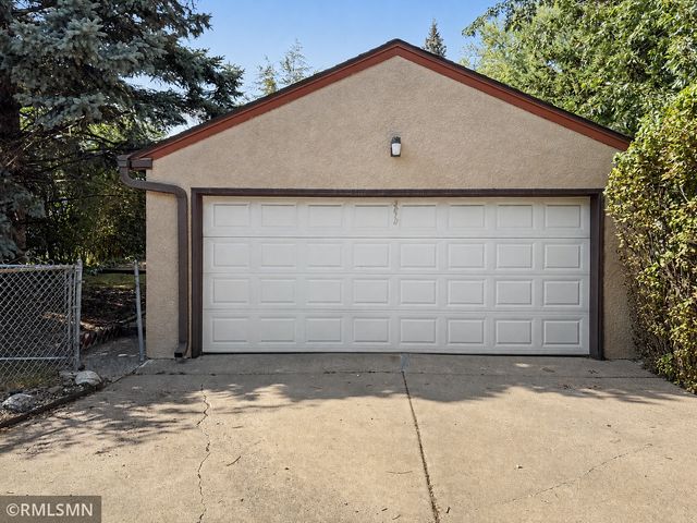 3919 Polk Street NE, Columbia Heights, MN 55421