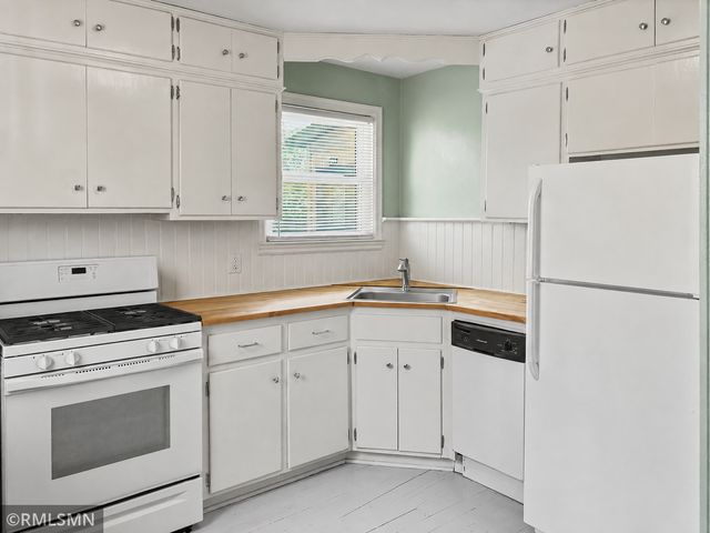 3919 Polk Street NE, Columbia Heights, MN 55421
