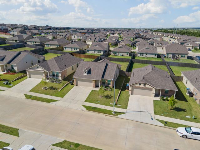 8308 High Robin Avenue, Fort Worth, TX 76123