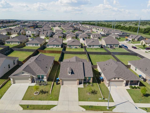 8308 High Robin Avenue, Fort Worth, TX 76123