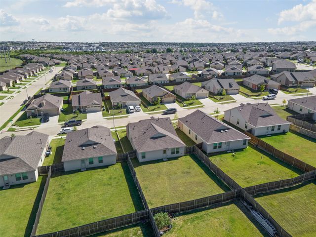 8308 High Robin Avenue, Fort Worth, TX 76123