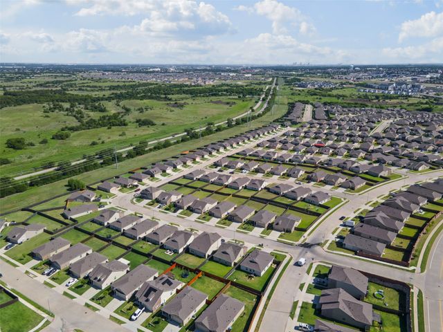 8308 High Robin Avenue, Fort Worth, TX 76123