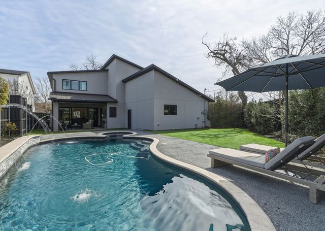 7340 Syracuse Drive, Dallas, TX 75214
