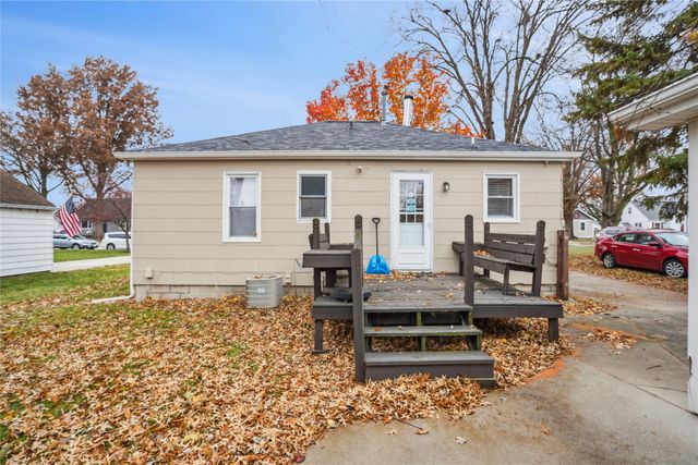 515 SW Southlawn Drive, Ankeny, IA 50023