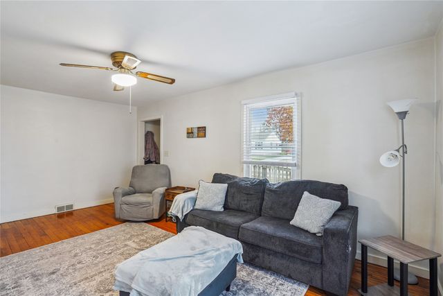 515 SW Southlawn Drive, Ankeny, IA 50023