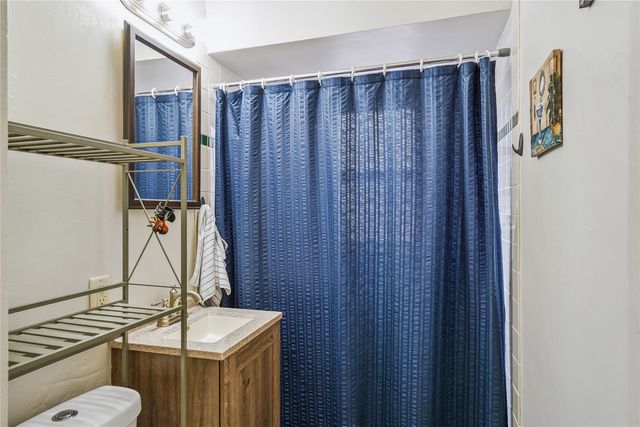 515 SW Southlawn Drive, Ankeny, IA 50023