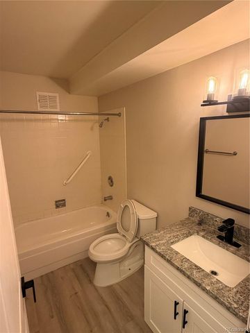 13618 E Bethany Place 207, Aurora, CO 80014