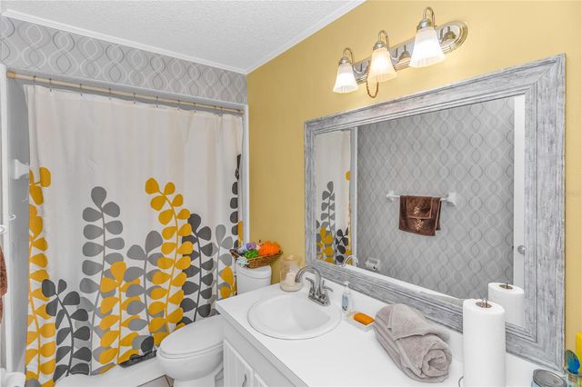 1186 AZORA DRIVE, Deltona, FL 32725