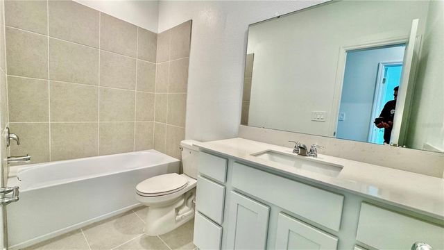 319 SOL VISTA DRIVE, Dundee, FL 33838