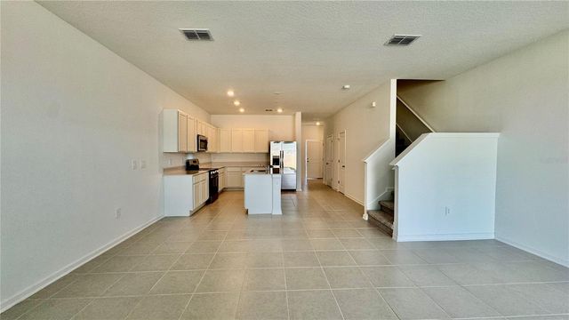 319 SOL VISTA DRIVE, Dundee, FL 33838