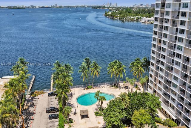 1865 79th St Cswy 9I, North Bay Village, FL 33141