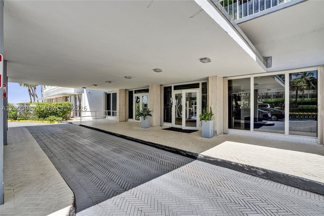 1865 79th St Cswy 9I, North Bay Village, FL 33141