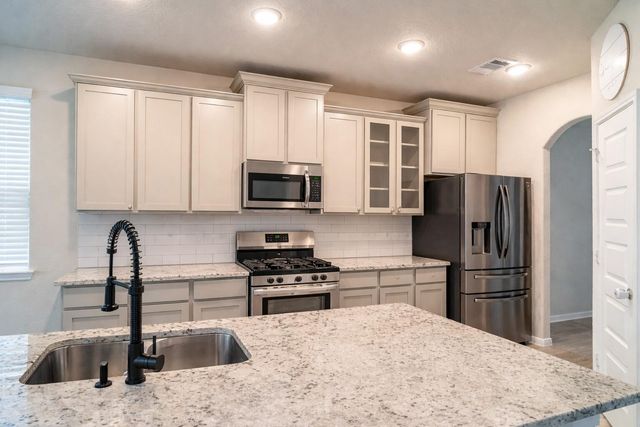 5296 Latigo Court, Alvin, TX 77511