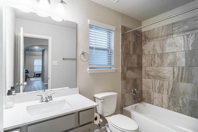 5296 Latigo Court, Alvin, TX 77511