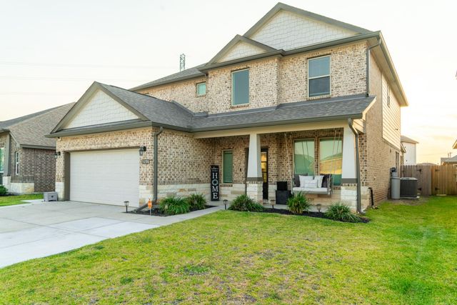 5296 Latigo Court, Alvin, TX 77511