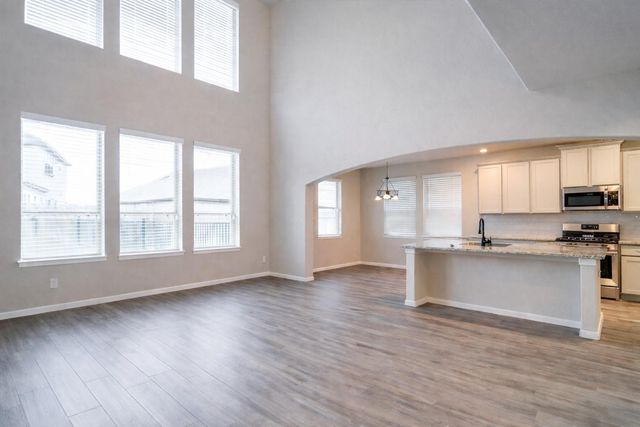 5296 Latigo Court, Alvin, TX 77511