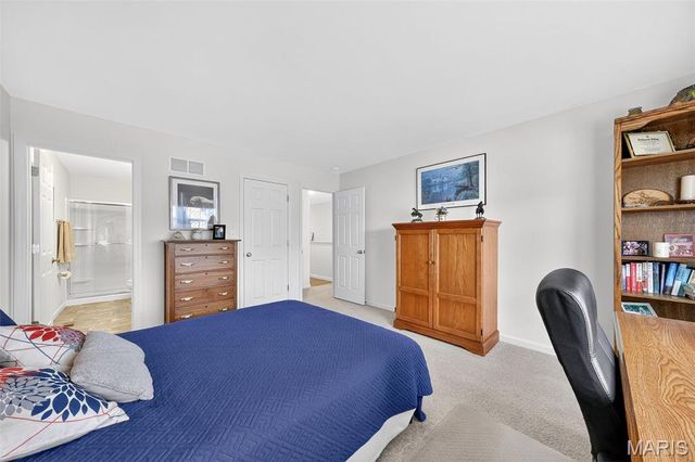 302 Freedom Drive, Foristell, MO 63348