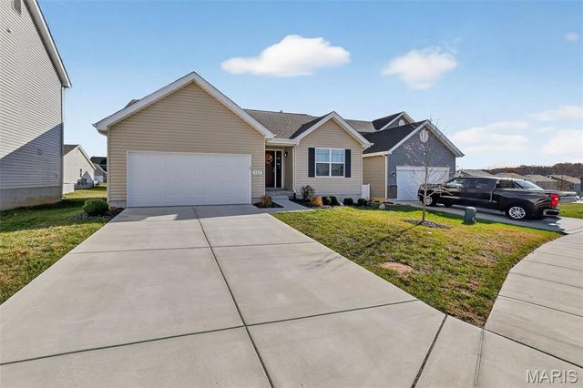 302 Freedom Drive, Foristell, MO 63348