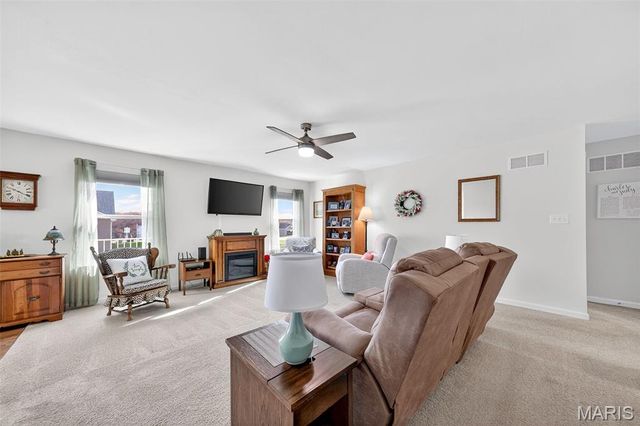 302 Freedom Drive, Foristell, MO 63348