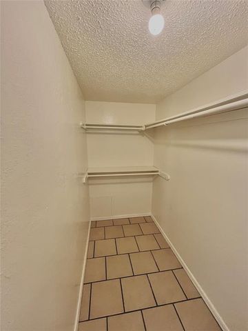 1901 E Lindsey Street 26B, Norman, OK 73071