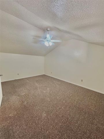 1901 E Lindsey Street 26B, Norman, OK 73071