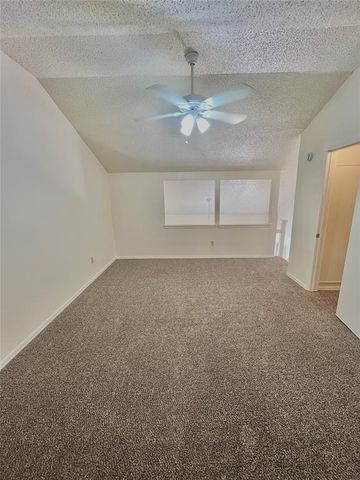 1901 E Lindsey Street 26B, Norman, OK 73071
