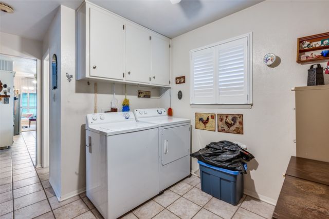 6120 Whitman Avenue, Fort Worth, TX 76133