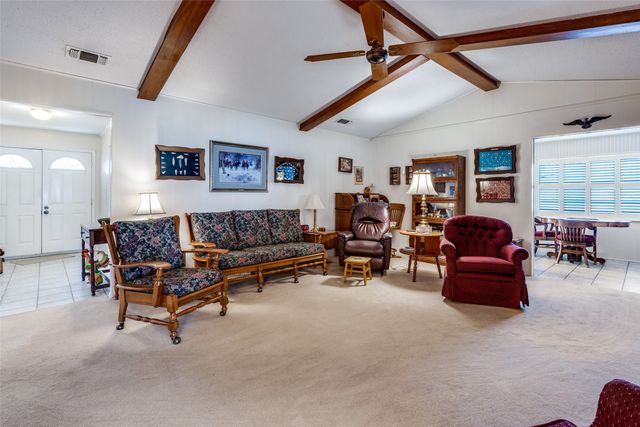 6120 Whitman Avenue, Fort Worth, TX 76133