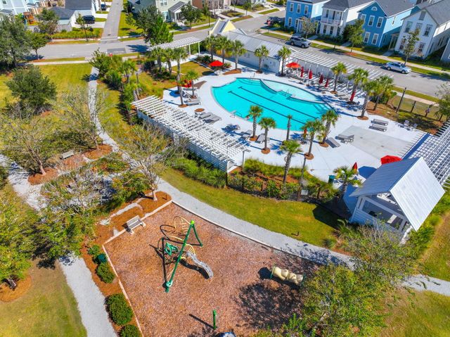 2066 Nola Run, Summerville, SC 29485