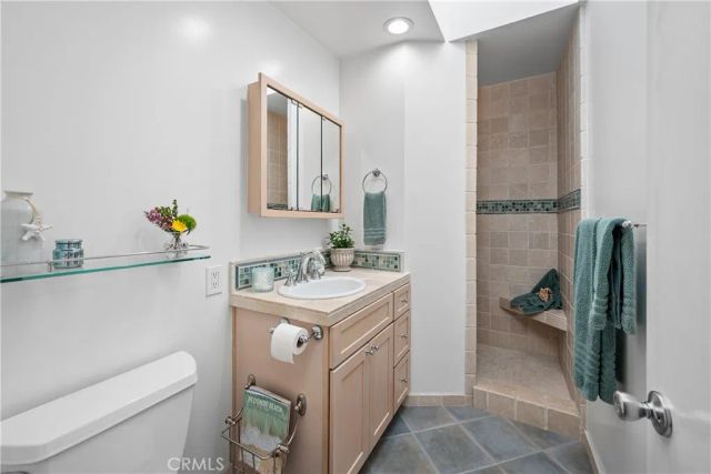 224 Avenue G, Redondo Beach, CA 90277