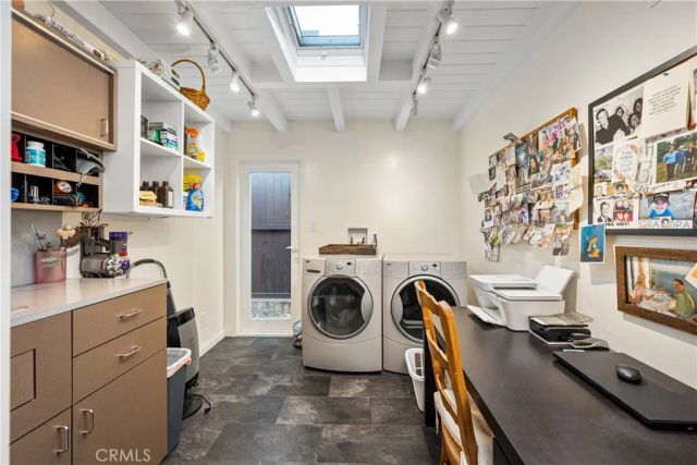 224 Avenue G, Redondo Beach, CA 90277