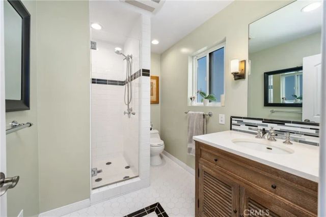 224 Avenue G, Redondo Beach, CA 90277