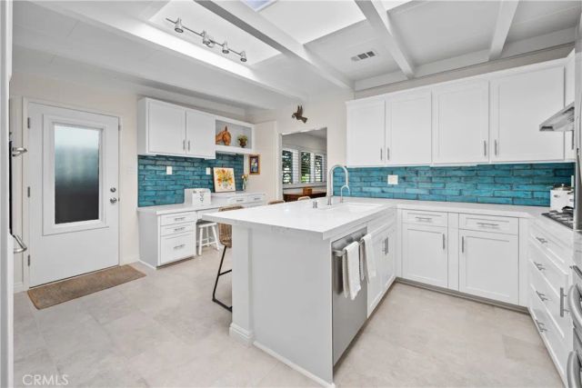 224 Avenue G, Redondo Beach, CA 90277