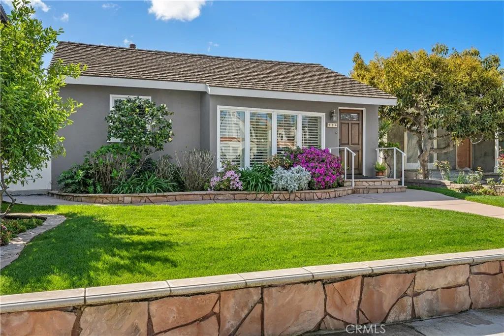 224 Avenue G, Redondo Beach, CA 90277