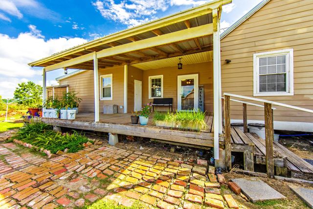 198 Leblanc Drive, Lockport, LA 70374