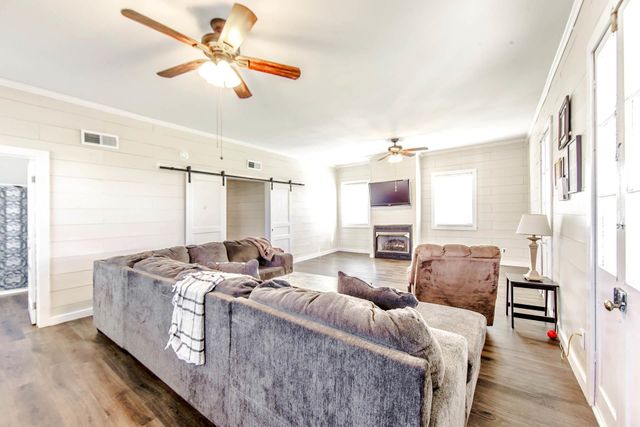 198 Leblanc Drive, Lockport, LA 70374