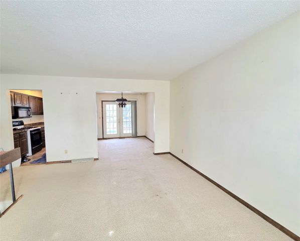 5389 WESTGATE Drive, Girard, PA 16417