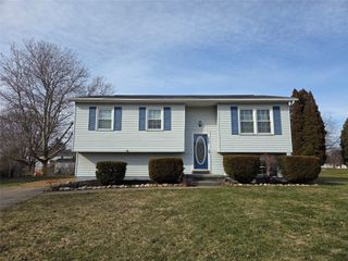 5389 WESTGATE Drive, Girard, PA 16417