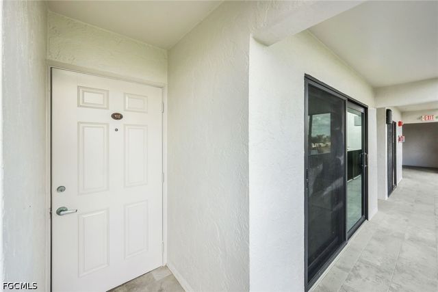25840 Hickory BLVD 102, Bonita Springs, FL 34134