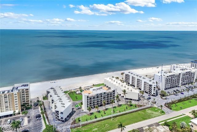 25840 Hickory BLVD 102, Bonita Springs, FL 34134