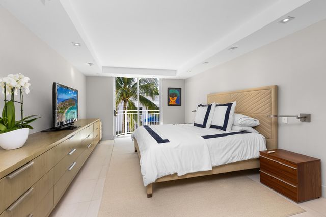 100 Worth Avenue 317, Palm Beach, FL 33480