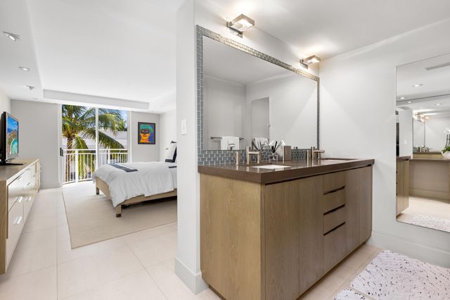 100 Worth Avenue 317, Palm Beach, FL 33480