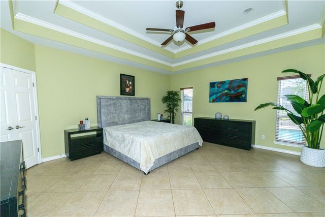 6801 Jets Ct, Corpus Christi, TX 78414