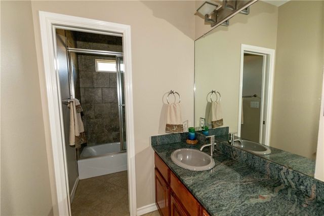 6801 Jets Ct, Corpus Christi, TX 78414