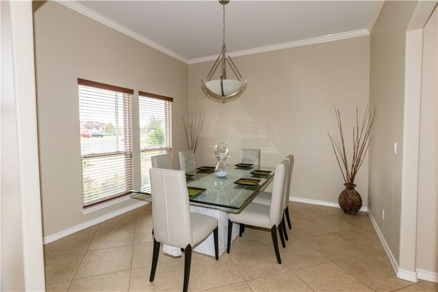 6801 Jets Ct, Corpus Christi, TX 78414