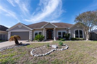 6801 Jets Ct, Corpus Christi, TX 78414