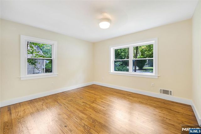 253 Intervale Road, Teaneck, NJ 07666