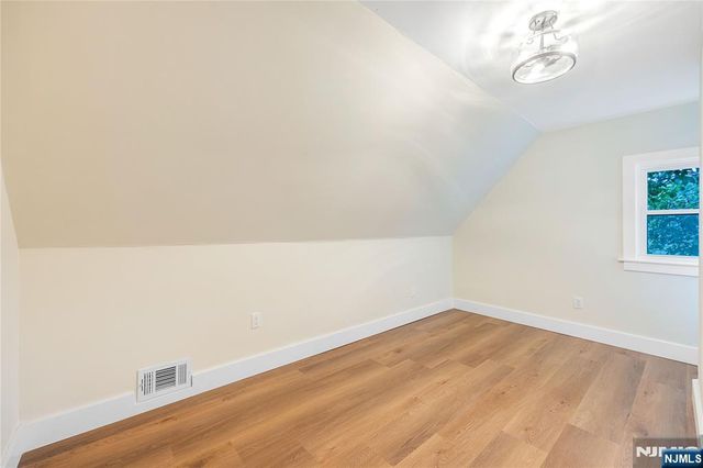 253 Intervale Road, Teaneck, NJ 07666