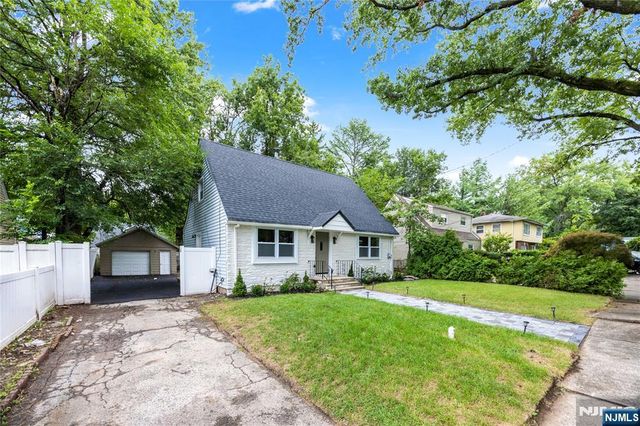 253 Intervale Road, Teaneck, NJ 07666