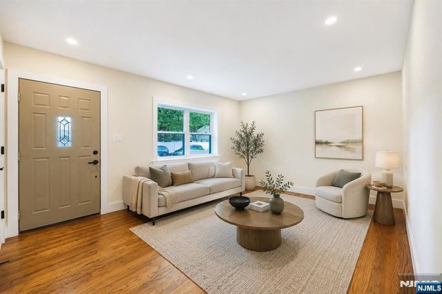253 Intervale Road, Teaneck, NJ 07666